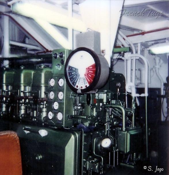 Abeille-Cognac_mach_01.jpg